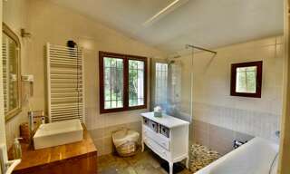 Maison 6 Pièces 180 m² à vendre à Le Tourne (33550)