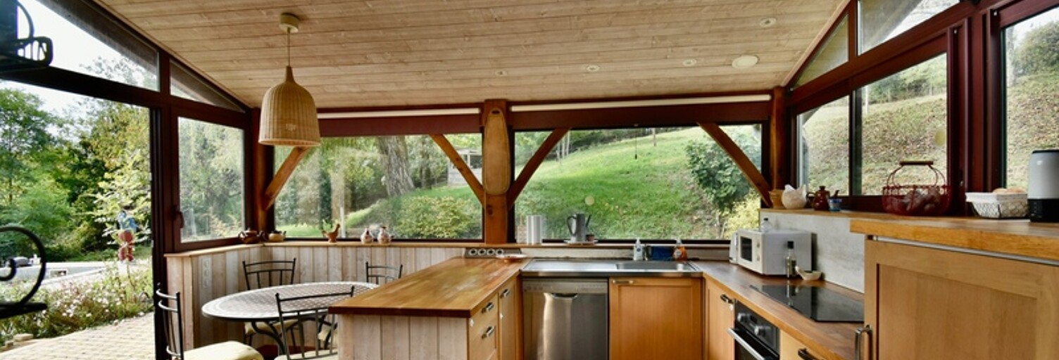 Maison 6 Pièces 180 m² à vendre à Le Tourne (33550)