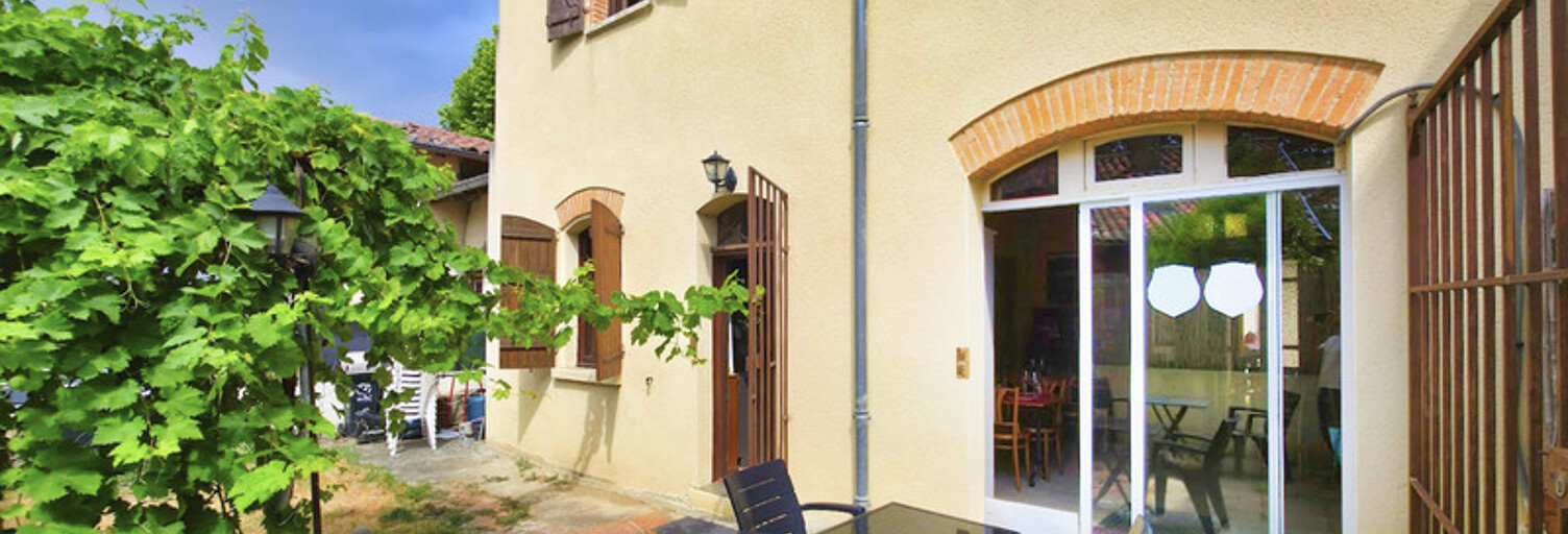 Immeuble  234 m² à vendre à Sainte-Foy-de-Peyrolières (31470)