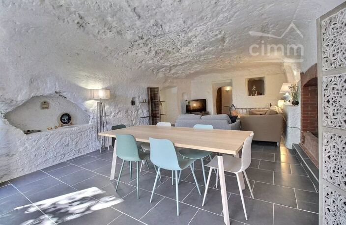 Maison troglodyte 5p 130m² Luynes — photo 3