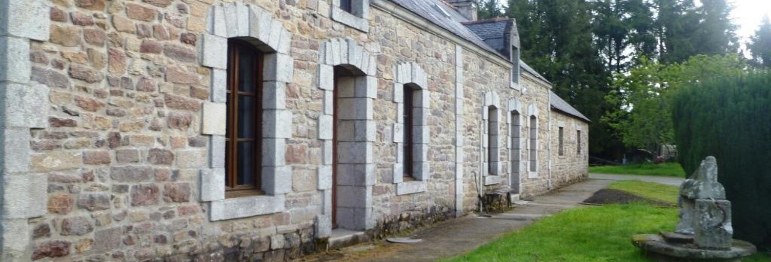 Maison 9 Pièces 200 m² à vendre à Ploërdut (56160)