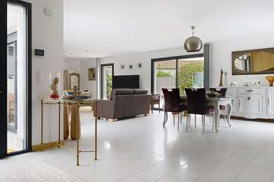 Maison 4 pièces 505000 €