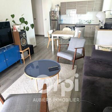 Appartement 4 pièces 275000 €