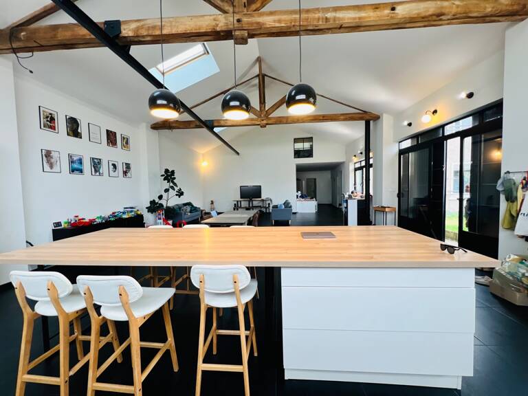Maison type LOFT- 4 chambres 259m² Châtellerault — photo 1