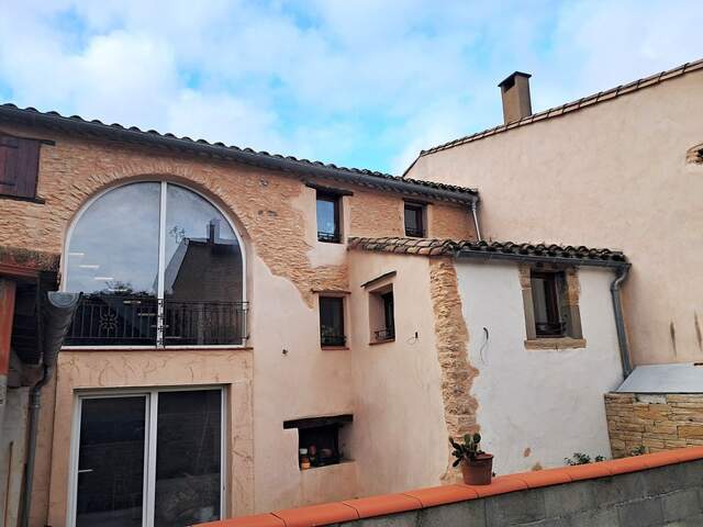 Maison rénovée – 238 m² Villespy– 9 pièces — photo du bien
