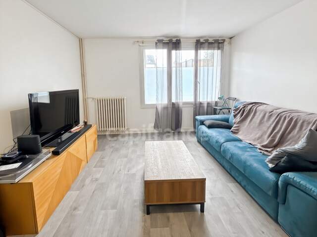 Appartement T2  à vendre LE MANS (72) avec garage fermé proche quartier gare — photo du bien