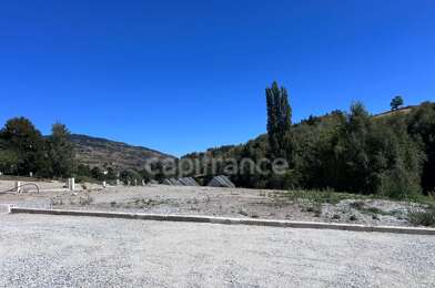 Terrain  80000 €
