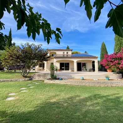 Maison 6 pièces 945000 €