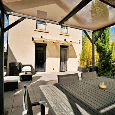 Maison 4 pièces 330000 €