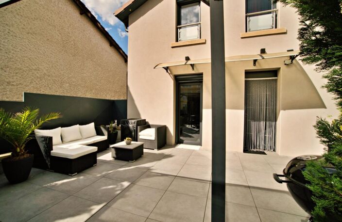 Quincieux - Maison - 3 Chambres — photo 3