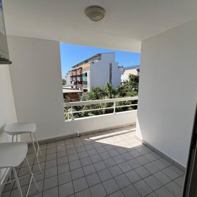 Appartement 2 pièces 750 €