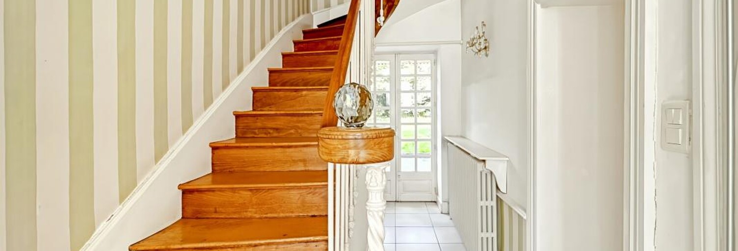 Maison 8 Pièces 231 m² à vendre à La Roche-sur-Yon (85000)