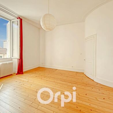 Maison 8 pièces 448500 €