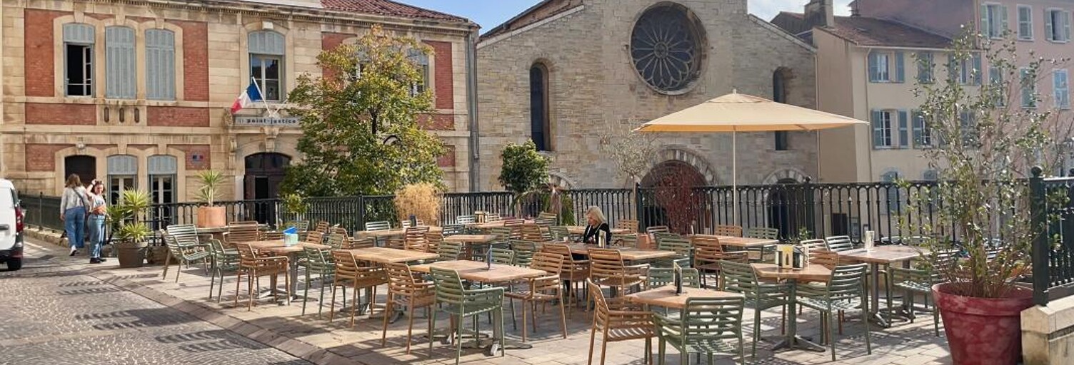 Appartement 4 Pièces 103 m² à vendre à Hyères (83400)