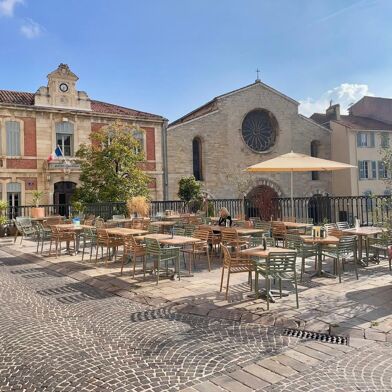 Appartement 4 pièces 380000 €