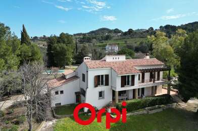 Maison 6 pièces 860000 €