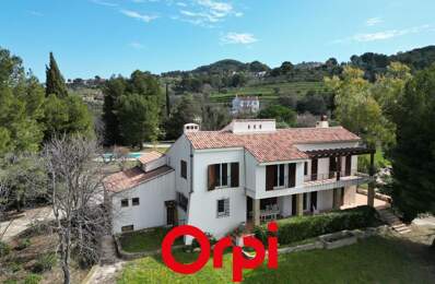 EXCLUSIVITÉ ORPI : Propriété de type 7 de 204 m² sur un beau terrain avec garage, piscine et pool house — photo du bien