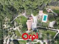 EXCLUSIVITÉ ORPI : Propriété de type 7 de 204 m² sur un beau terrain avec garage, piscine et pool house — photo 2