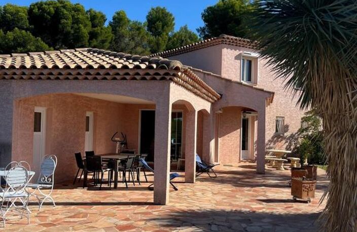 VILLA  PROVENCALE  -  VUE MER — photo 4