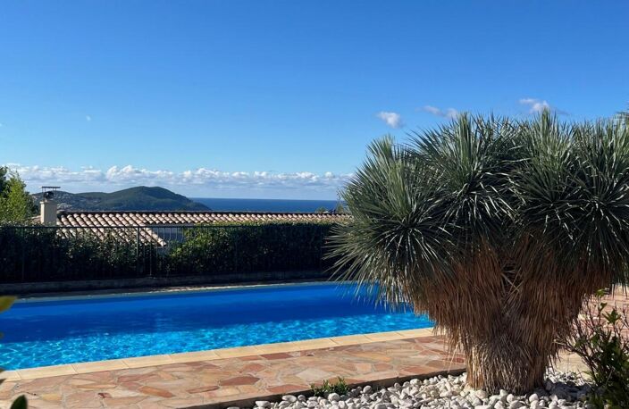 VILLA  PROVENCALE  -  VUE MER — photo 5
