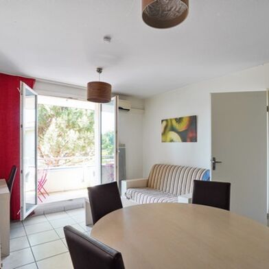 Appartement 3 pièces 143728 €