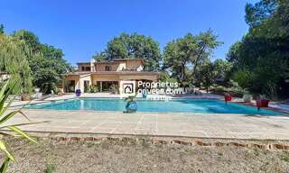 Maison 7 Pièces 211 m² à vendre à Callian (83440)