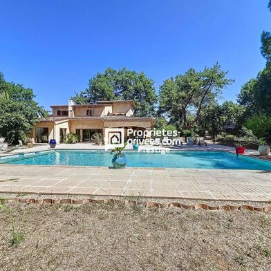 Maison 7 pièces 849000 €