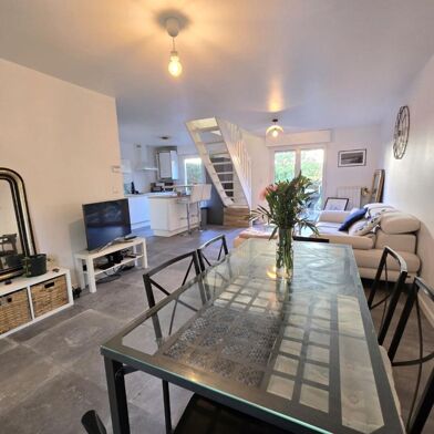 Maison 4 pièces 299900 €