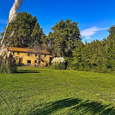 Maison 25 pièces 930000 €