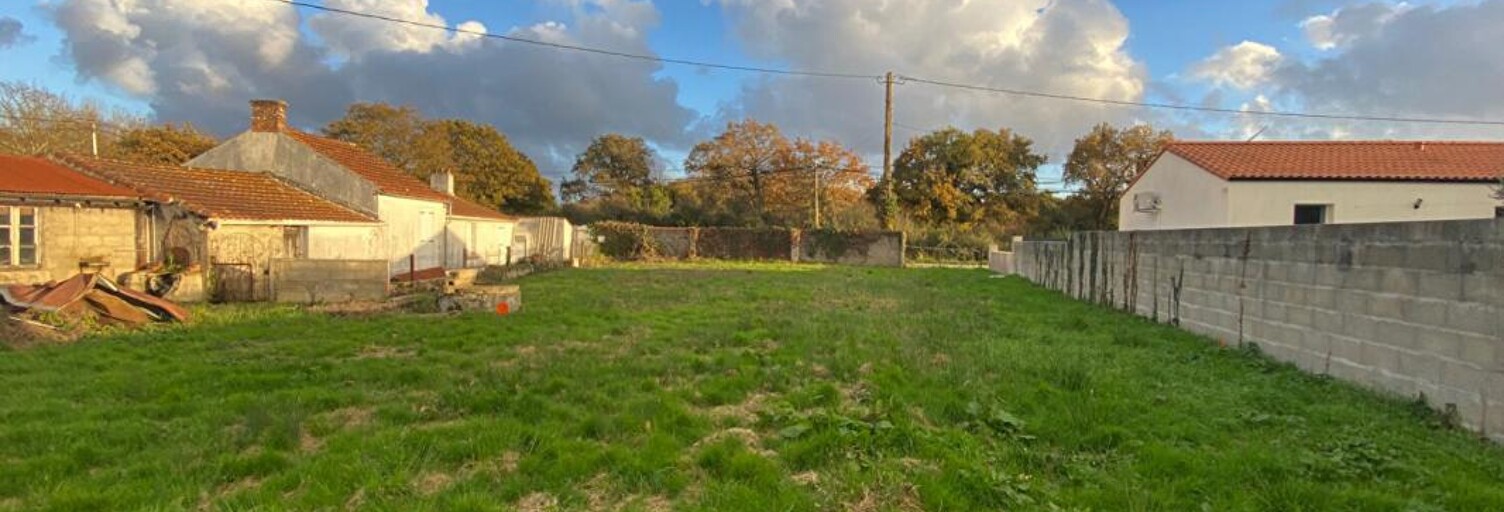 Terrain  425 m² à vendre à Saint-Hilaire-de-Chaléons (44680)