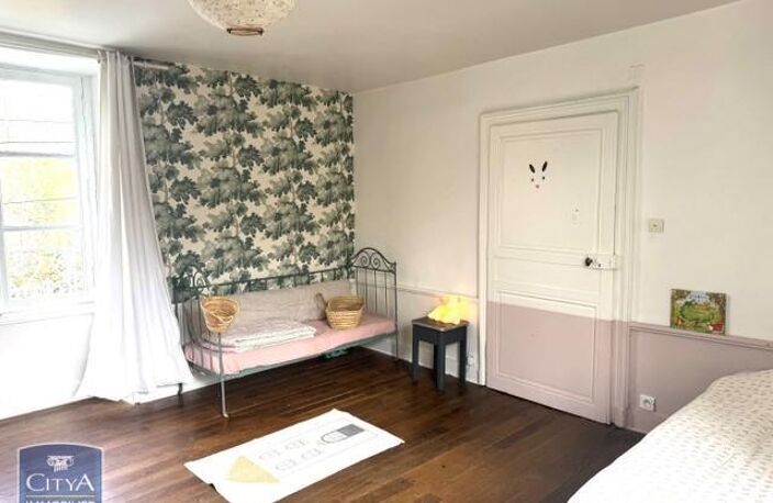 Vente maison 9 pièces 222 m² Poitiers (86000) — photo 2