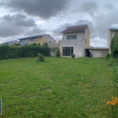 Maison 5 pièces 797 €