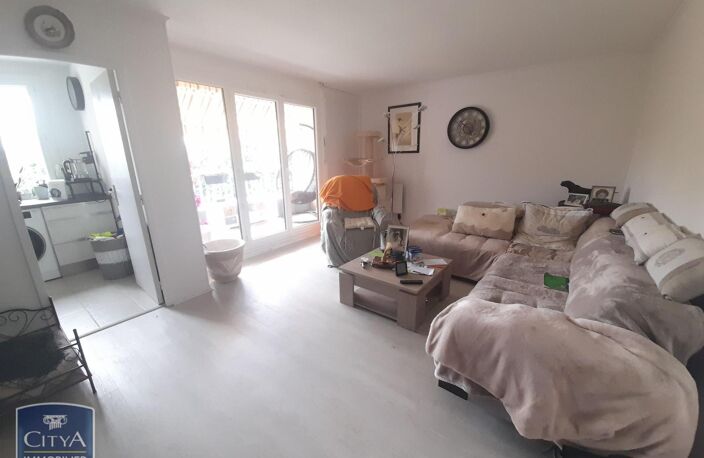 Vente appartement 4 pièces 91 m² Châteauroux (36000) — photo 2