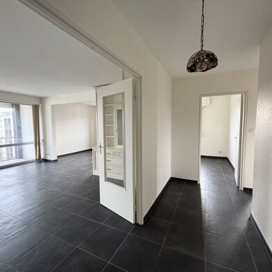 Appartement 4 pièces 135000 €