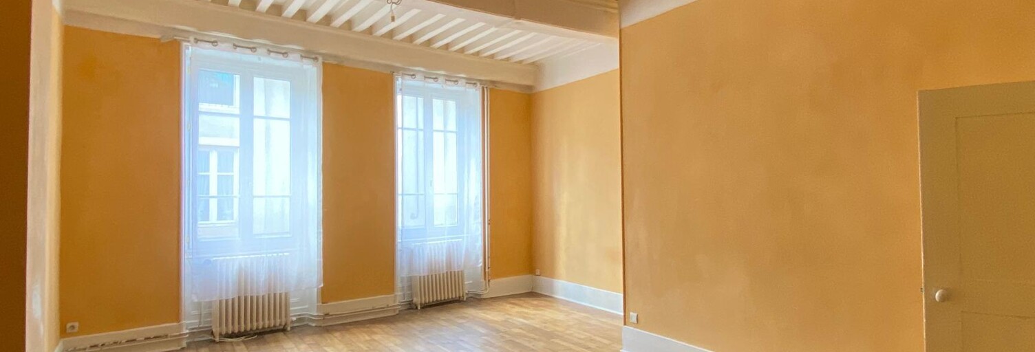 Maison 7 Pièces 220 m² à vendre à Cluny (71250)