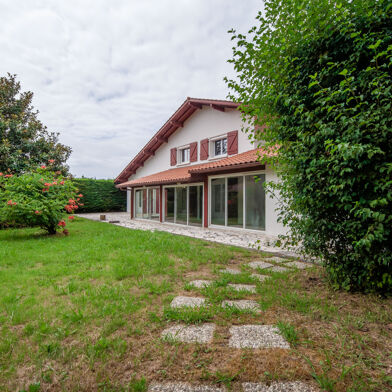 Maison 6 pièces 890000 €