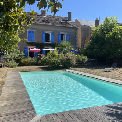 Maison 14 pièces 385000 €