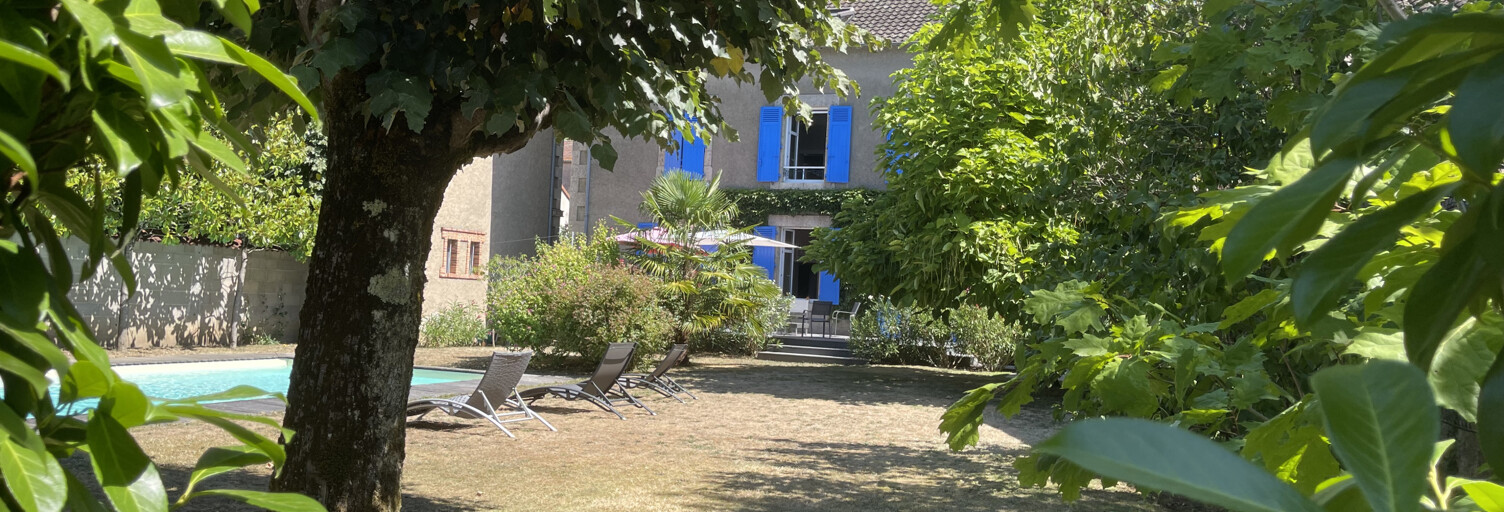 Maison 14 Pièces 350 m² à vendre à Bellac (87300)