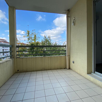 Appartement 3 pièces 304500 €