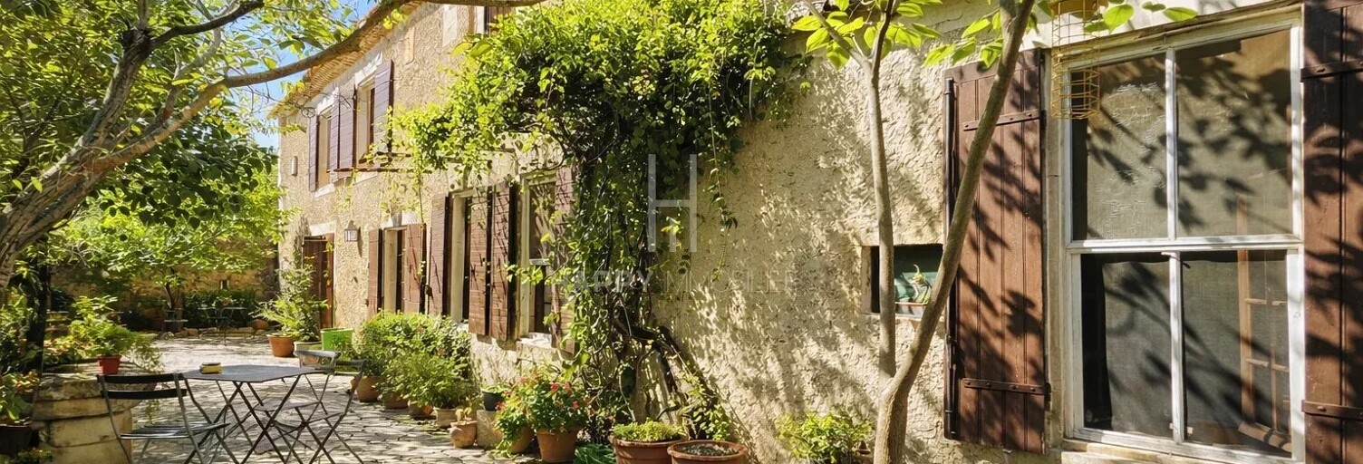 Maison 7 Pièces 230 m² à vendre à Mouriès (13890)