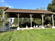 Grande maison récente de 320 m² sur un terrain de 2392 m2 avec partie constructible pour une seconde maison indépendante — photo 2