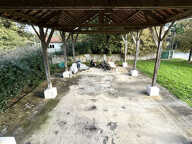 Grande maison récente de 320 m² sur un terrain de 2392 m2 avec partie constructible pour une seconde maison indépendante — photo 4