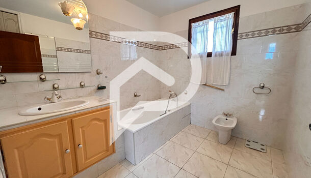 Villa / Maison 5 pièces  à vendre Grau-du-Roi (Le) 30240