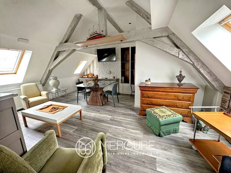 6 APPARTEMENTS RÉNOVÉS MEUBLÉS — photo 1