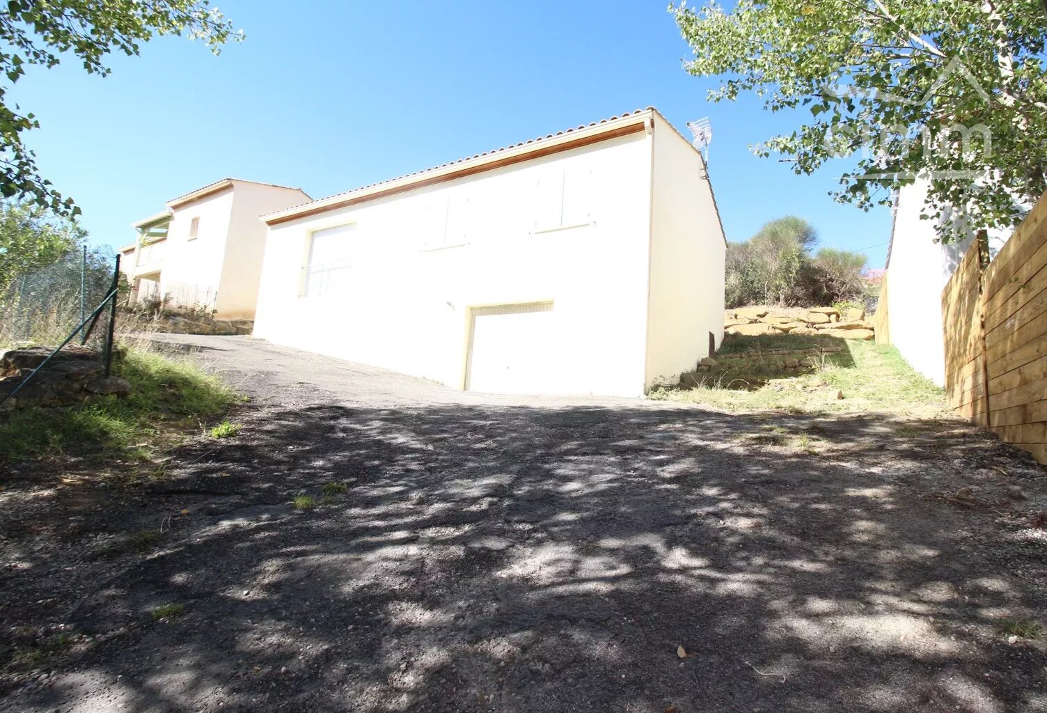 A vendre une villa 4 faces de plain pied avec un garage et un ja — photo 1