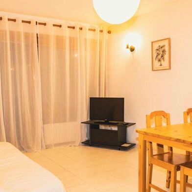 Appartement 3 pièces 850 €