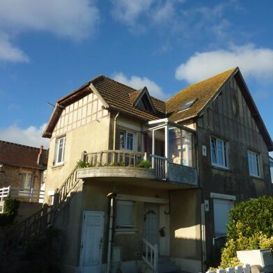 Appartement 2 pièces 700 €