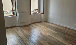 Appartement 3 Pièces 70 m² à louer à Dixmont (89500)