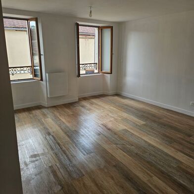 Appartement 3 pièces 635 €