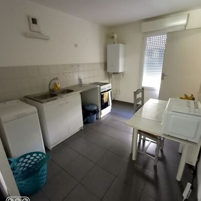 Appartement 1 pièces 300 €